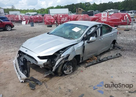 2014 Ford Fusion S из США, поврежденный, VIN 1FA6P0G73E5383635